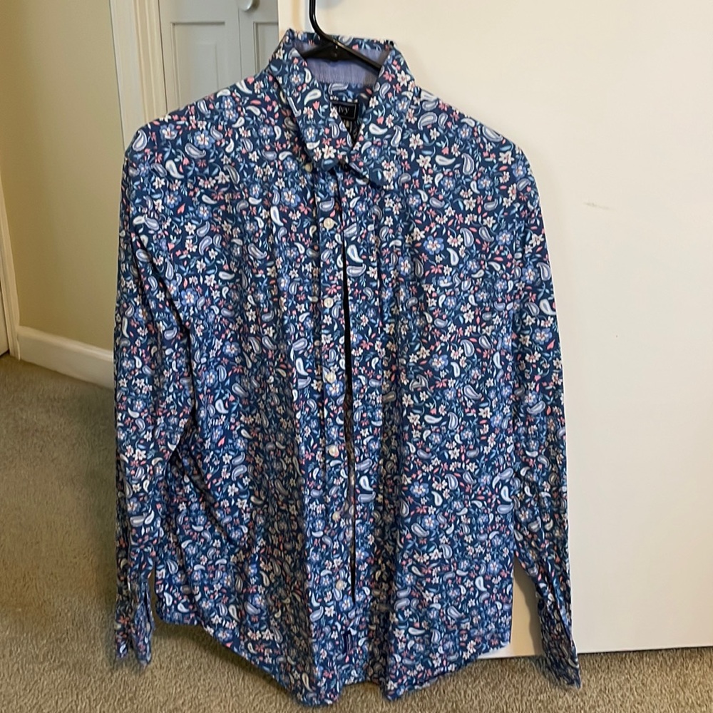 Blue\Pink Crown&Ivy button up shirt